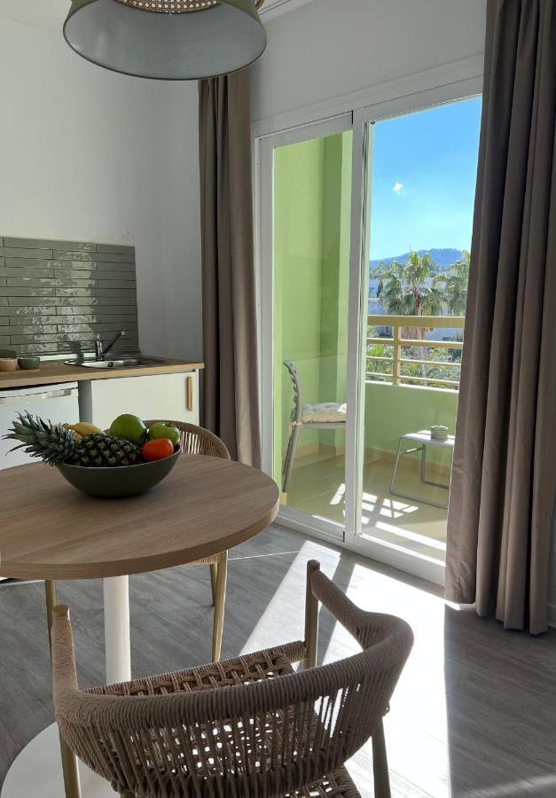 The Palm Star Ibiza - Adults Only Apartment San Antonio  Exterior foto